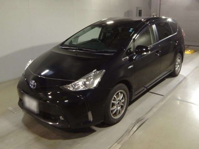 6006 Toyota Prius alpha ZVW40W 2017 г. (TAA Tohoku)